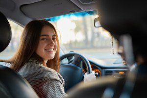 Führerschein in der Schweiz – die Besonderheiten im Vergleich zu Deutschland - Bild: © vitaliymateha - stock.adobe.com
