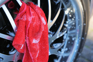 Das Auto für den Frühling fit machen