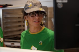 Nachtschicht statt Chefbüro: 24-Autohof-Geschwister ziehen Bilanz nach „Undercover Boss